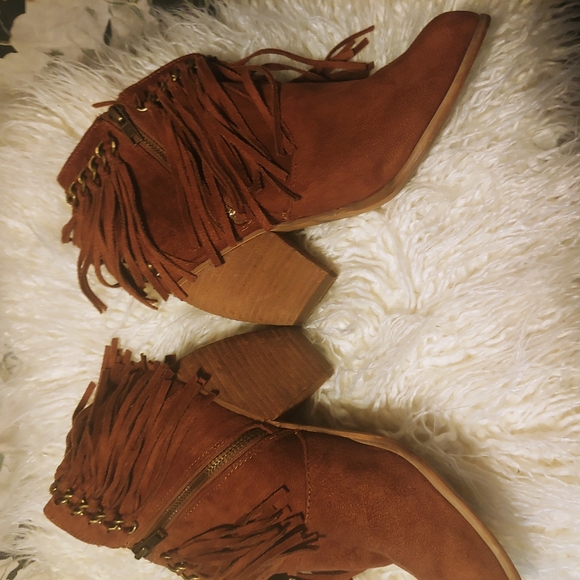Not Rated fringe studded heel bootie size 8 - Picture 12 of 14
